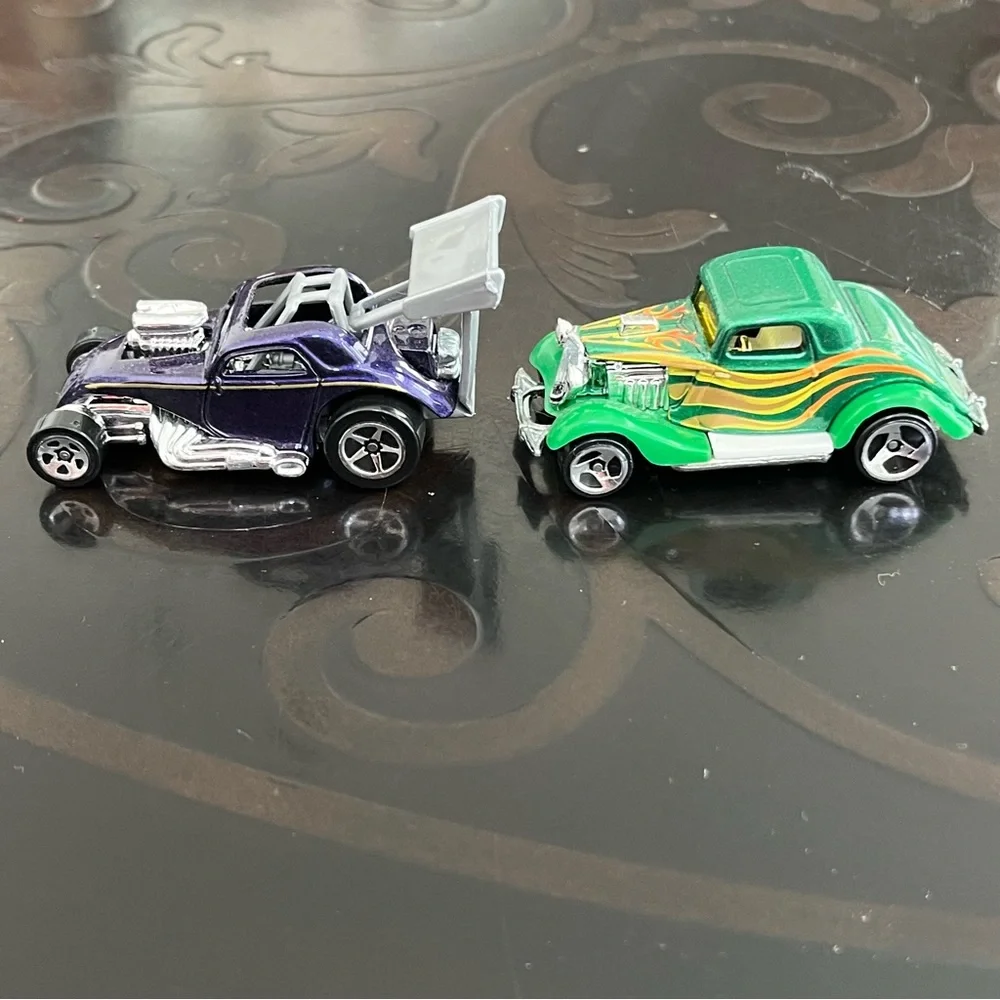Hot Wheels Classic Cars
